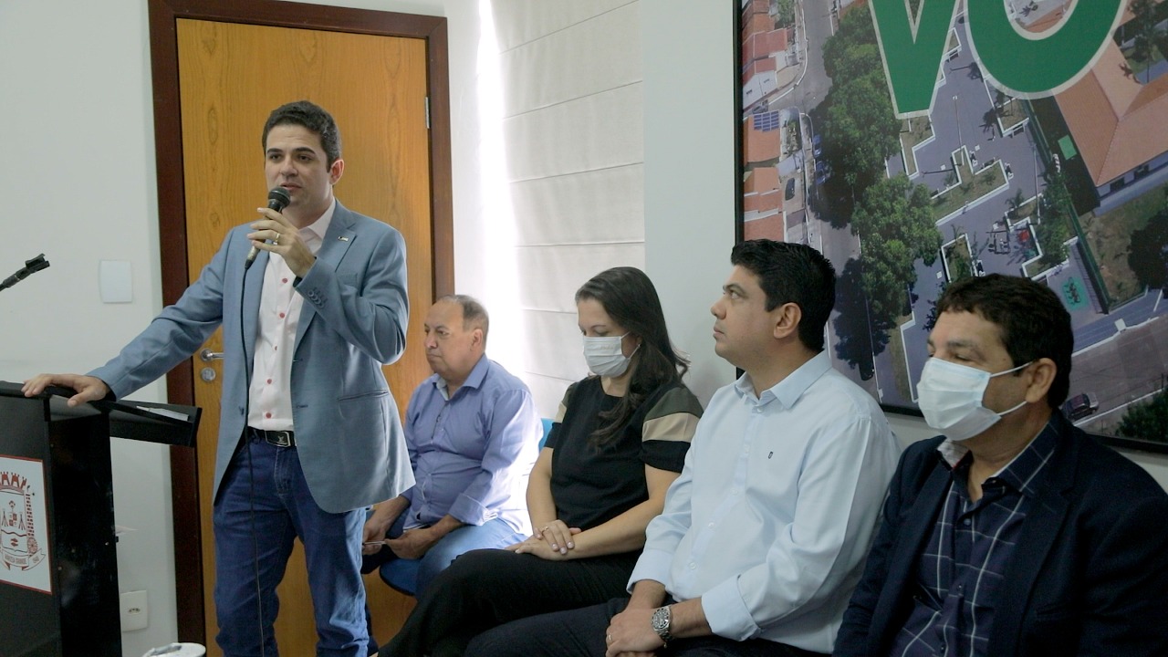 FCDL cita celeridade e destaca plataforma digital para abertura de empresas 