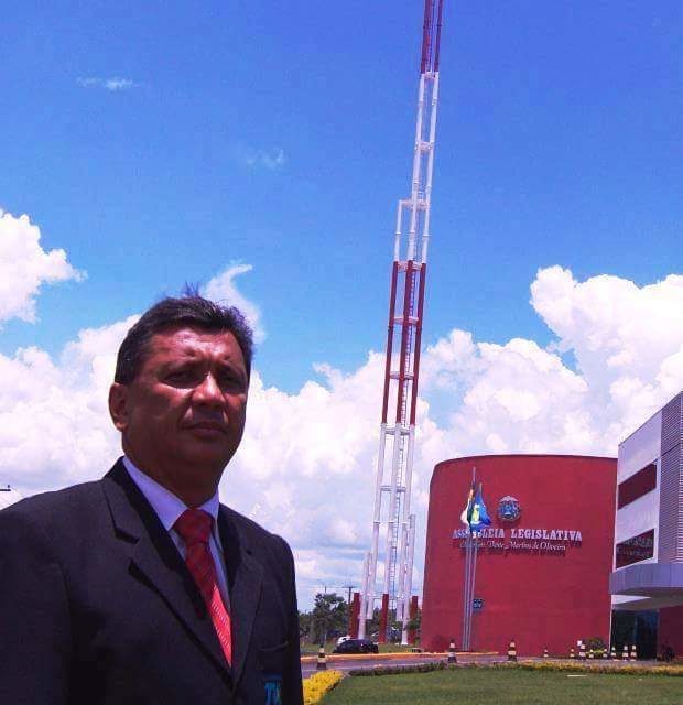 EX-SUPERINTENDENTE DA TVAL, WANDERLEY DE OLIVEIRA É INTERNADO EM UTI