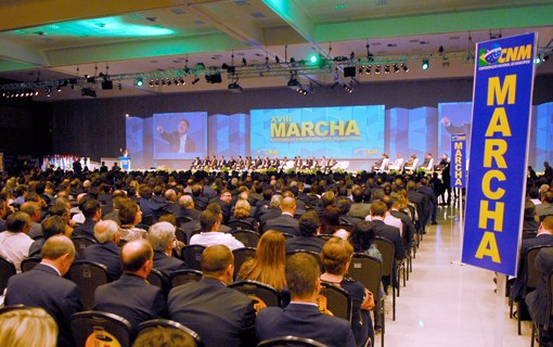 Prefeitos de MT integram Marcha a Brasília e miram Reforma Tributária