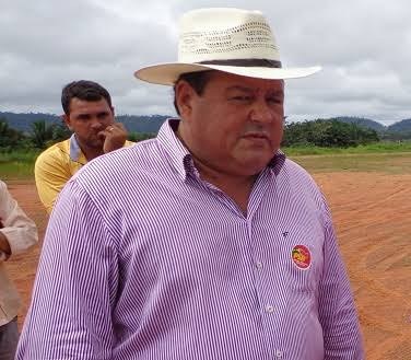 Prefeito de Colniza é assassinado; secretário também é baleado   