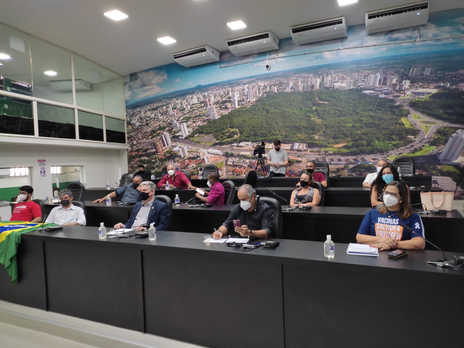 Reforma Administrativa de Bolsonaro é criticada na Câmara de Cuiabá