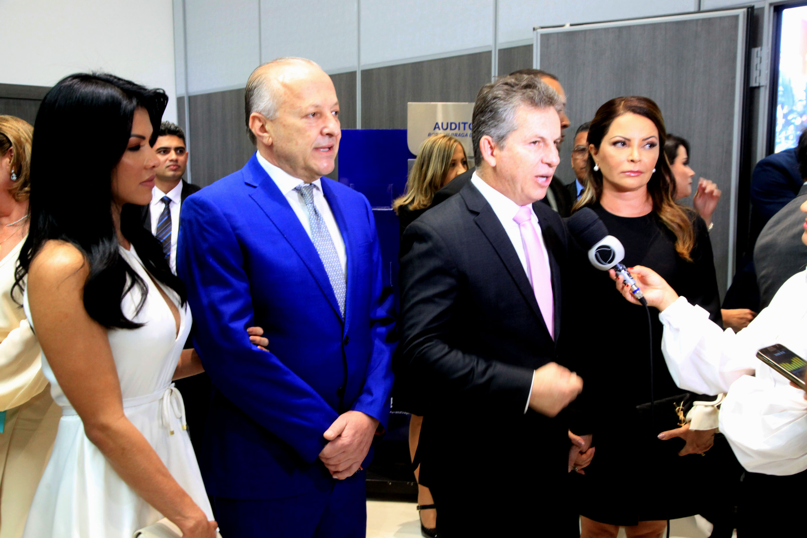 Mauro Mendes critica Taques por não enviar Fethab e reforma à AL