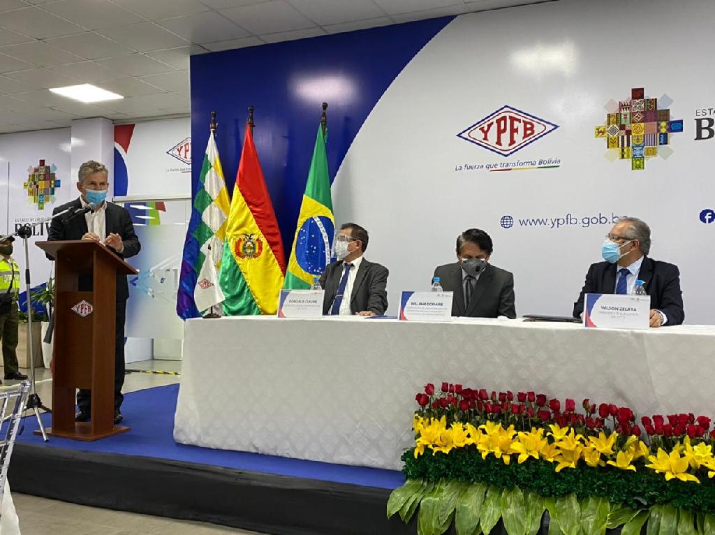 É a primeira vez que temos um contrato firme, diz Mendes sobre fornecimento de gás