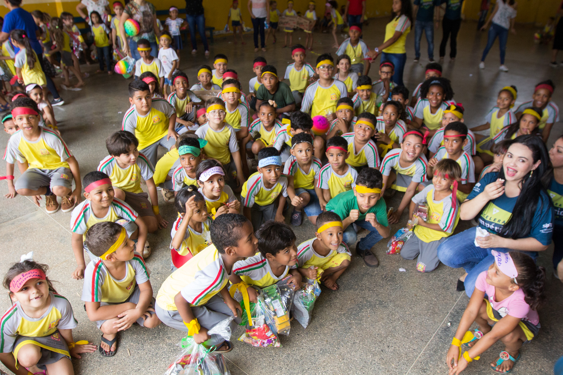 Sicoob Integração faz a festa com crianças de Várzea Grande