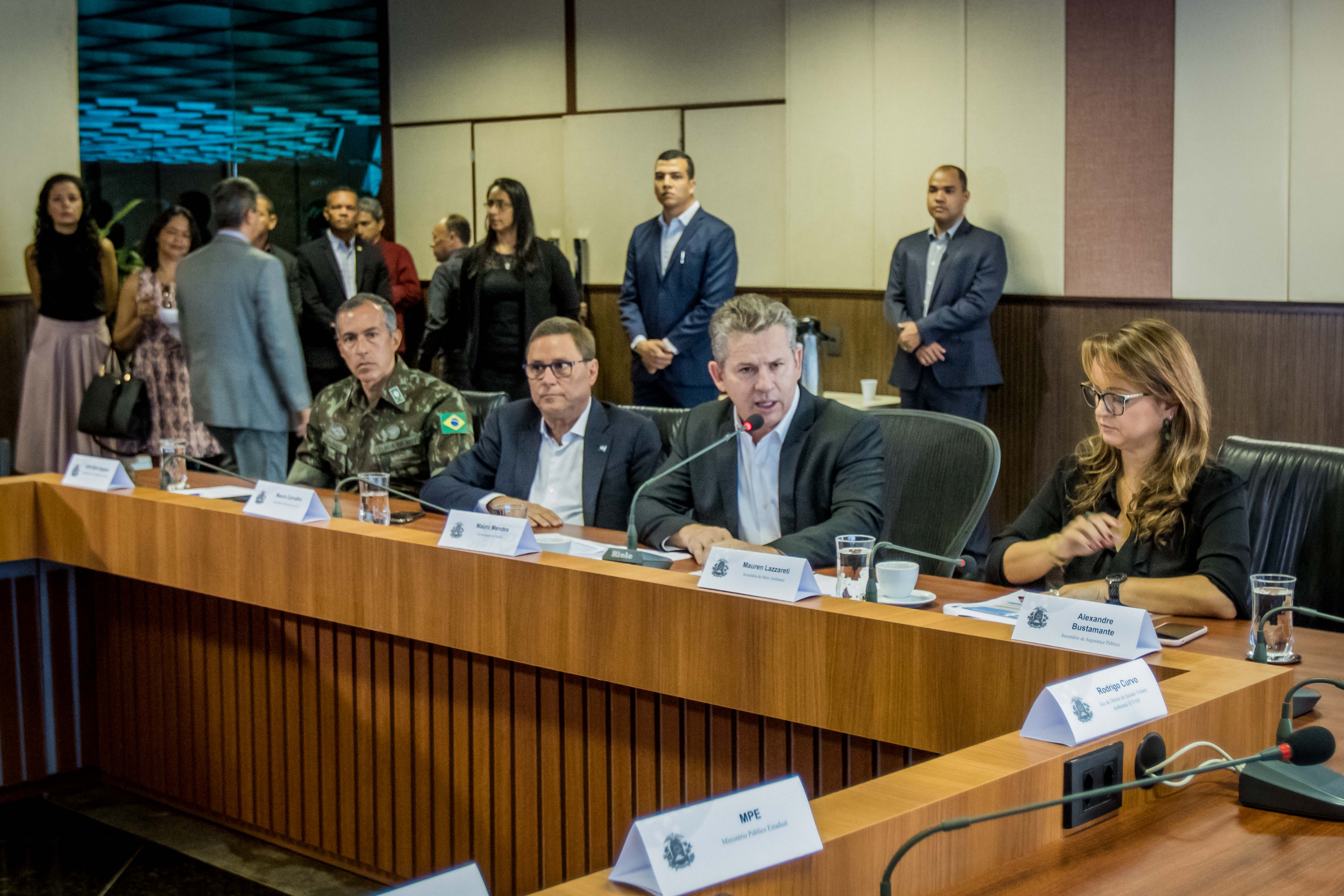 MPs questionam e Governo diz que medidas estão alinhadas com normas da OMS