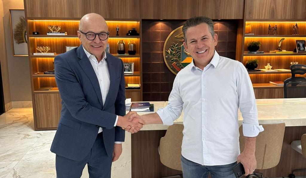 PIVETTA ASSUME GOVERNO 