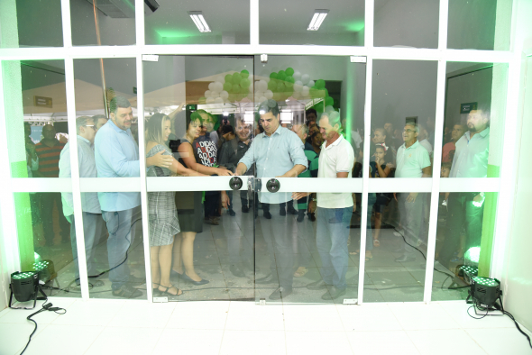 Com investimentos de quase R$ 800 mil, Pinheiro entrega nova unidade de Saúde