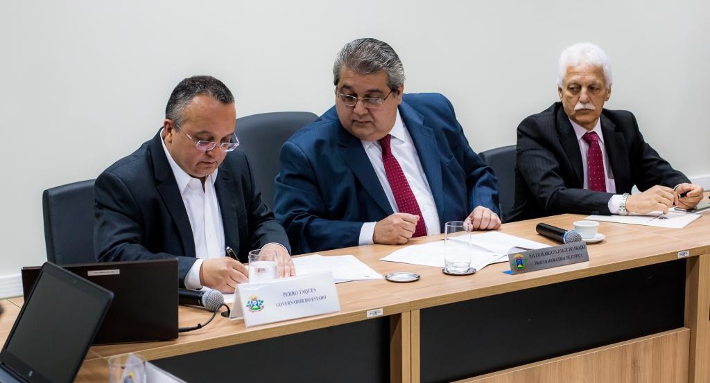Governador exonera coroneis do staff presos na 'grampolândia pantaneira'