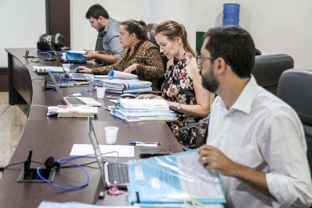 Presos relatam problemas de saúde e superlotação na PCE, aponta Defensoria