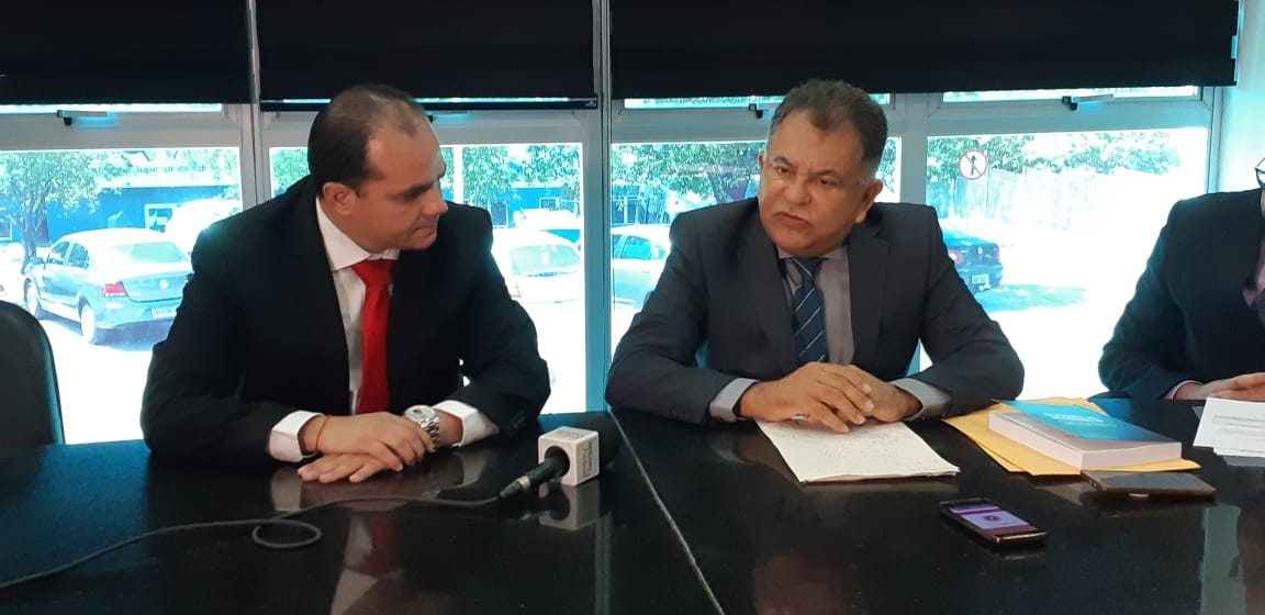 Candidato ao Senado desafia Selma Arruda a abrir sigilo bancário