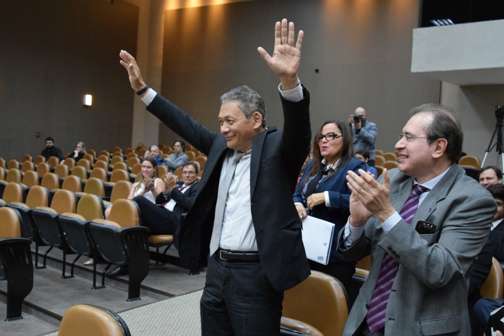 Um servidor público com responsabilidades aumentadas, diz Mário Kono que toma posse hoje no TJ 
