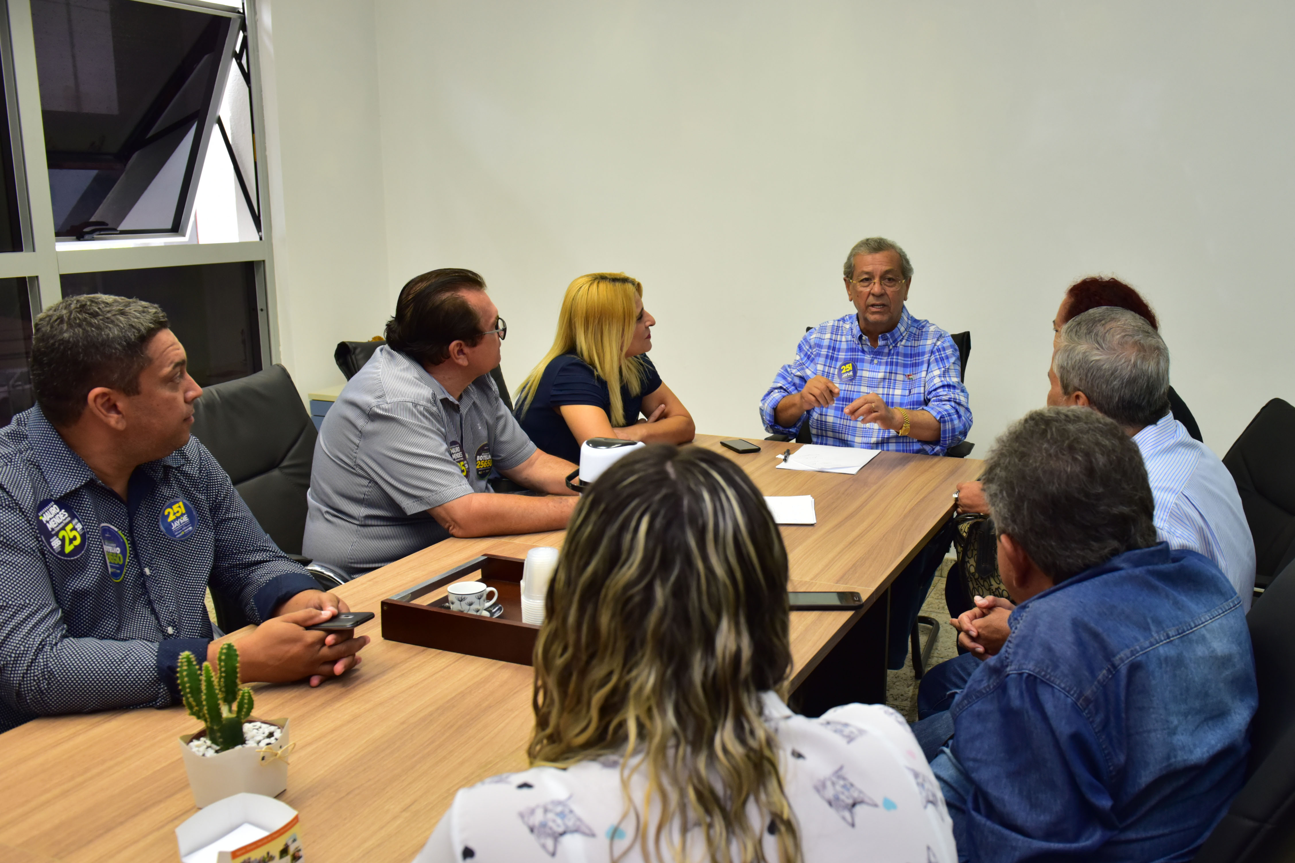 Jayme Campos arregimenta apoio de prefeita do PSDB e vereadores de Alto Paraguai