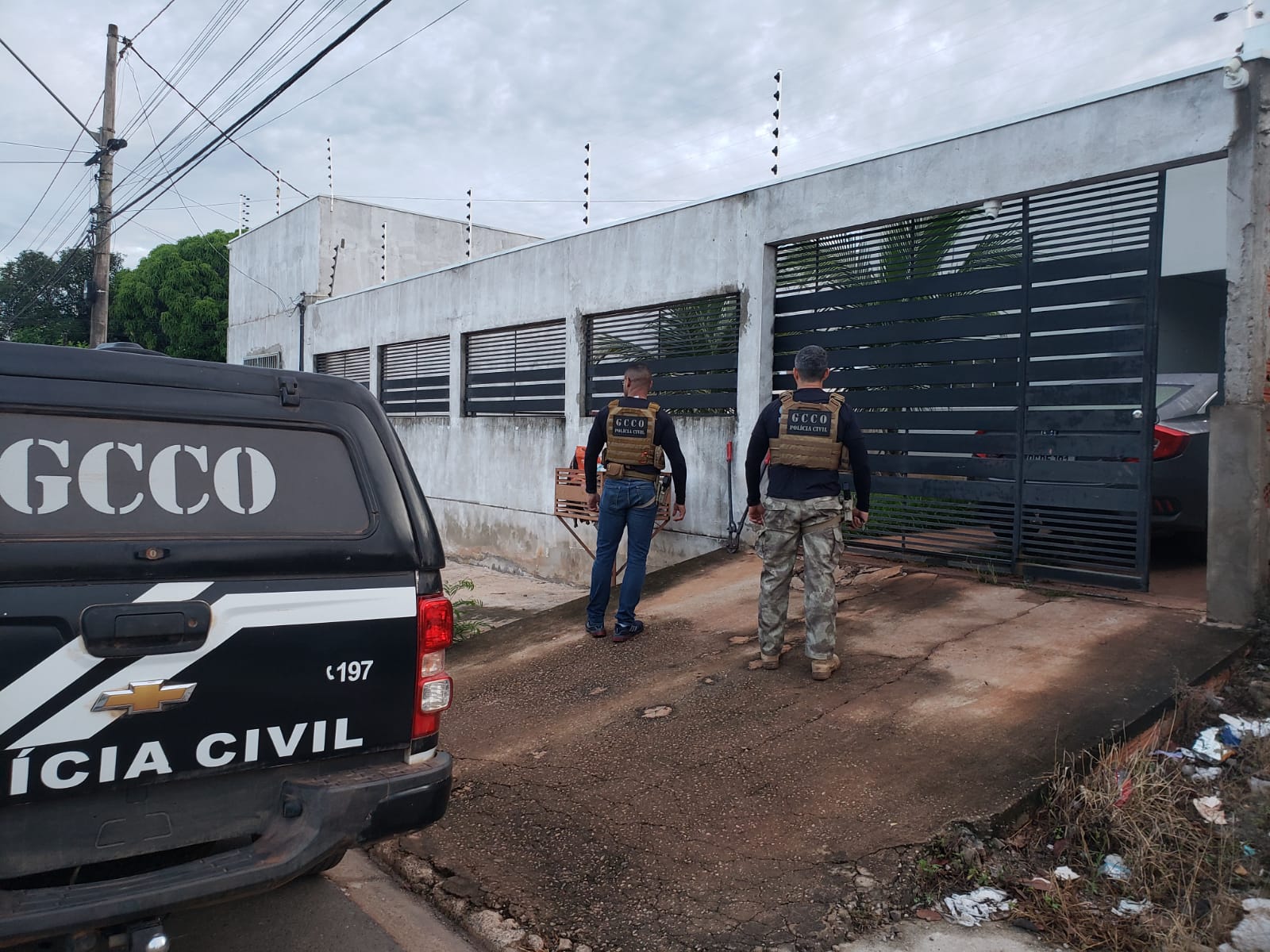 Polícia cumpre mandados contra grupo investigado por tortura e organização criminosa