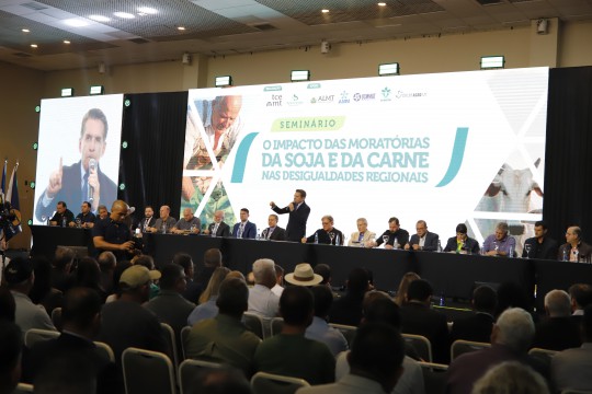 Presidente do TCE destaca atuação no debate sobre Moratória da Soja