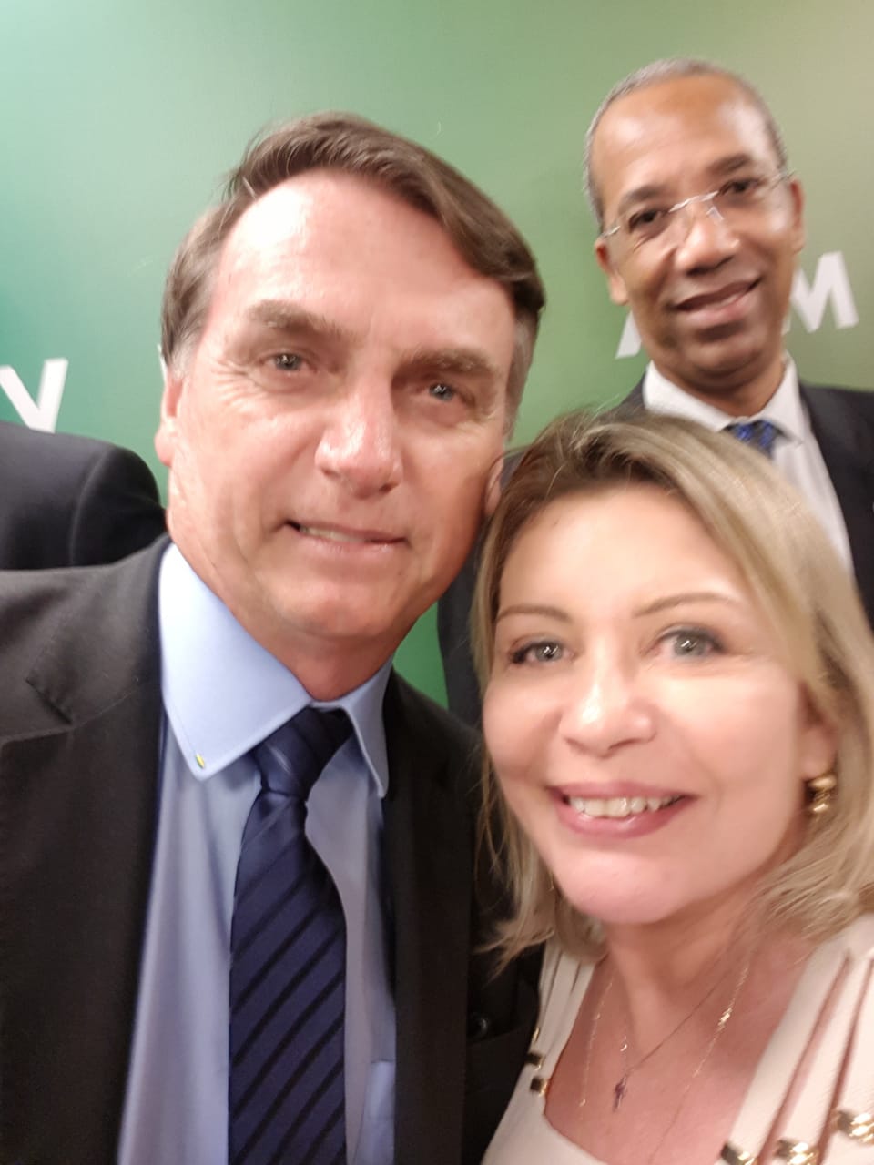 SELMA: ALINHAMENTO COM BOLSONARO