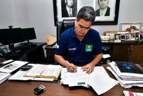 Emanuel cria grupo de combate à violência escolar e lança canal exclusivo para denúncia