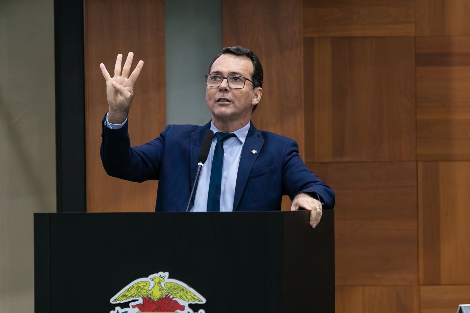 Aprovado projeto na AL que acaba com taxa sobre os consignados
