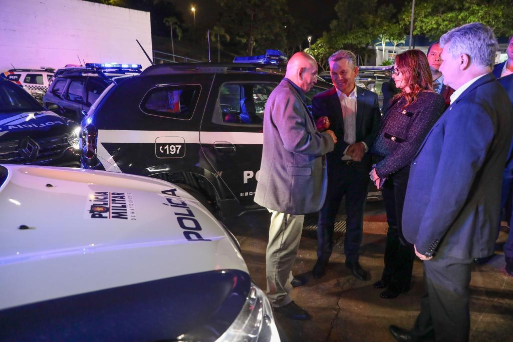 Mendes entrega 218 novas viaturas, promete mais eficiência e afunila projeto 2022