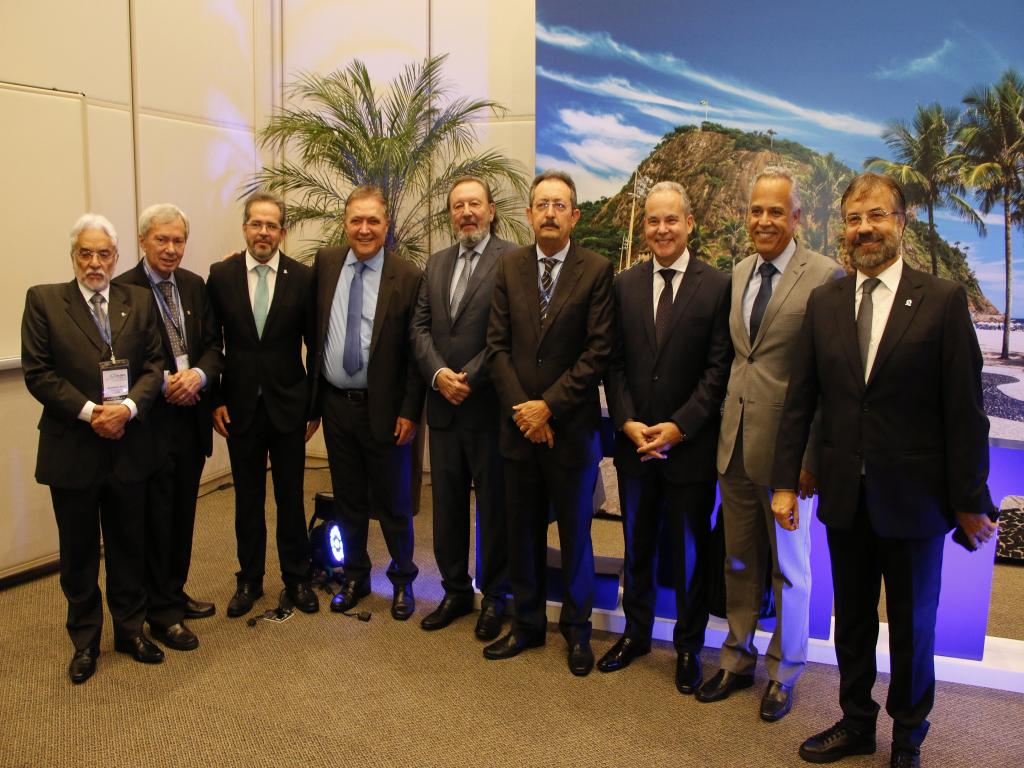 Presidente e conselheiros destacam vanguarda do TCE-MT em encontro nacional