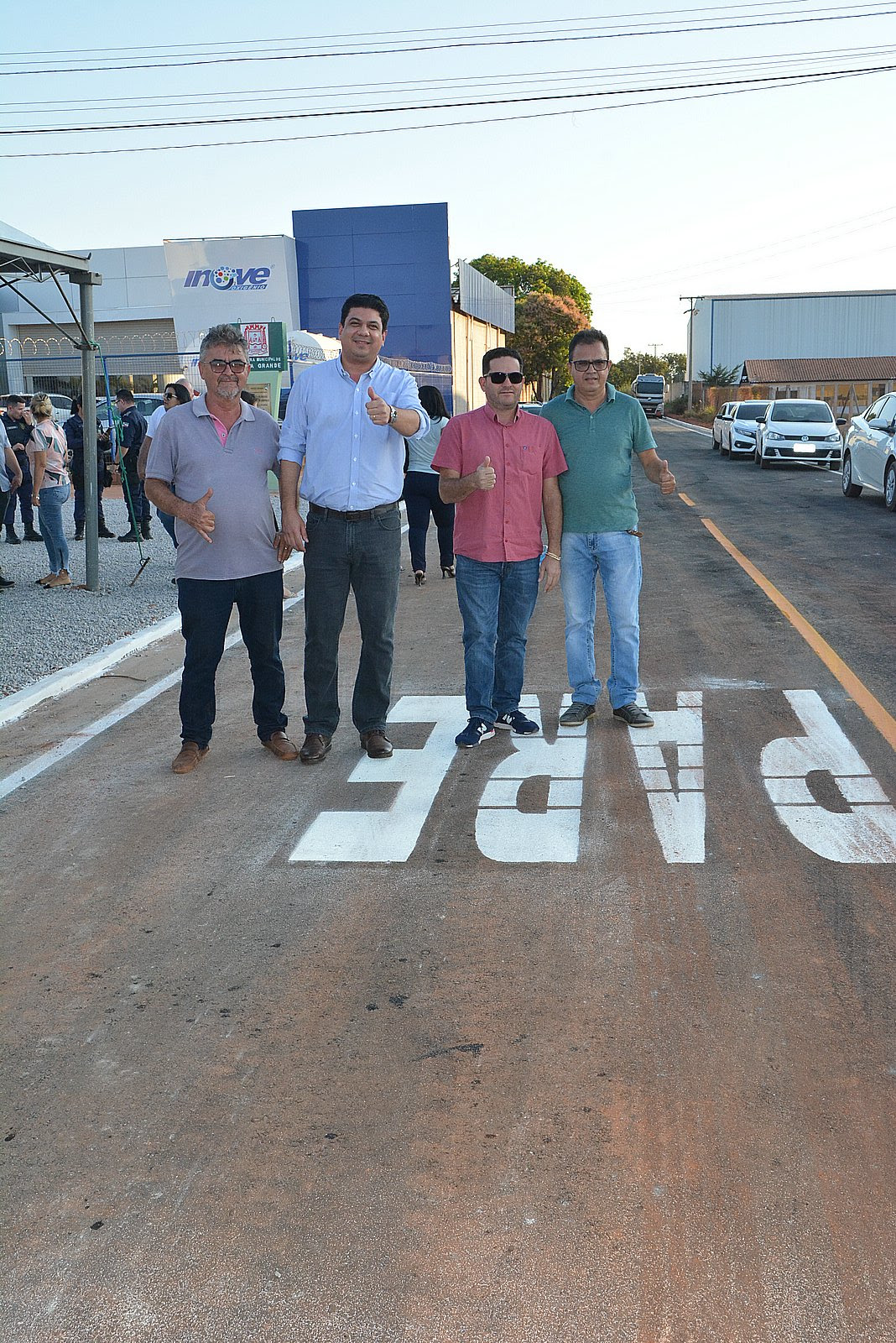Polo industrial de Várzea Grande recebe 2,5 km de asfalto novo