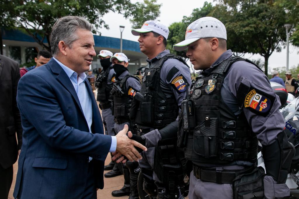 Governo entrega 172 veículos e reforça suporte na Segurança com R$ 30 mi