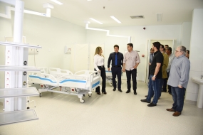 Em busca de funcionamento, juíza e promotores vistoriam Hospital Municipal de Cuiabá 