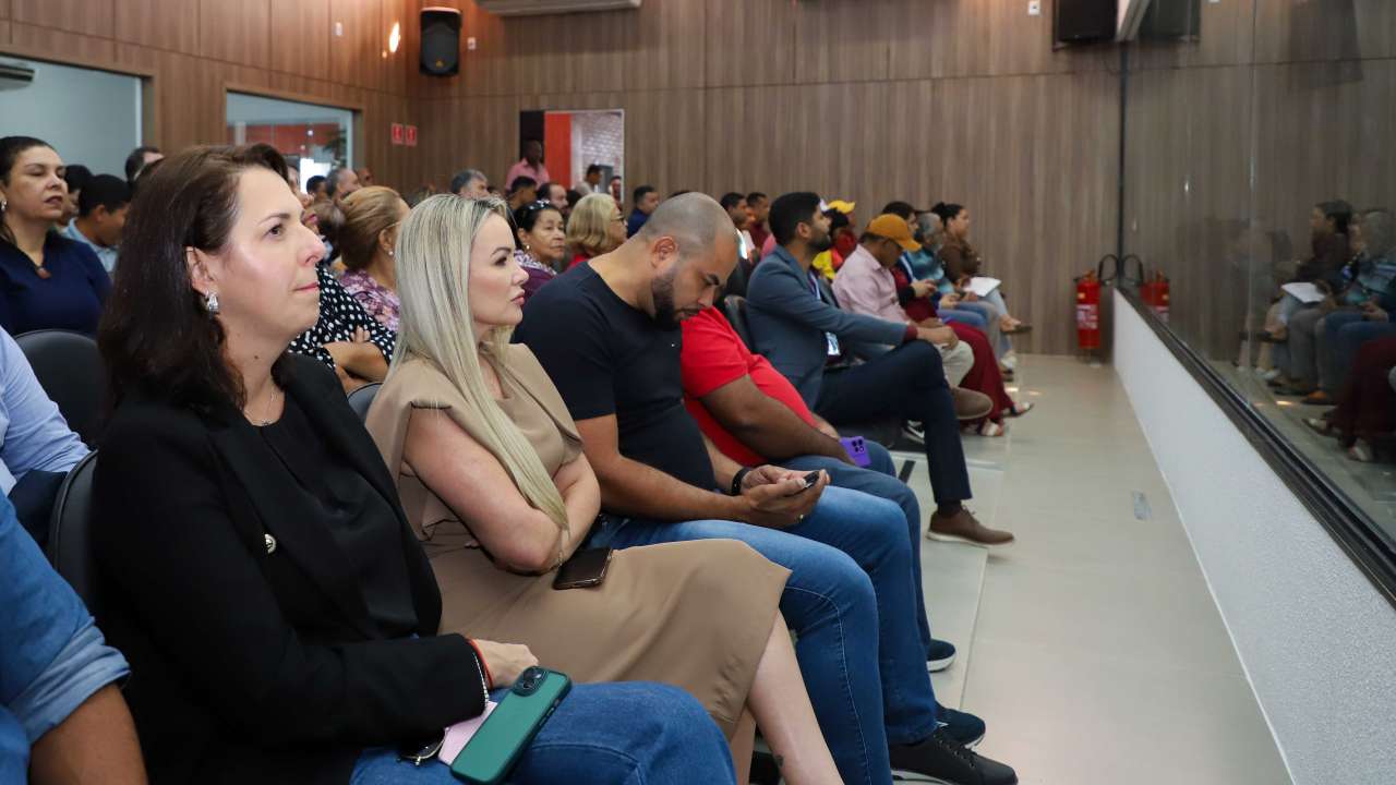 Câmara aprova projeto da prefeitura de VG à valorização de profissionais da Saúde