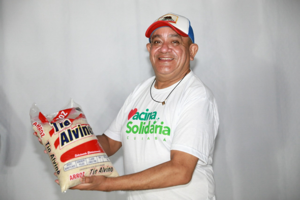 Colunistas sociais, empresários e apresentadores aderem a campanha Vacina Solidária