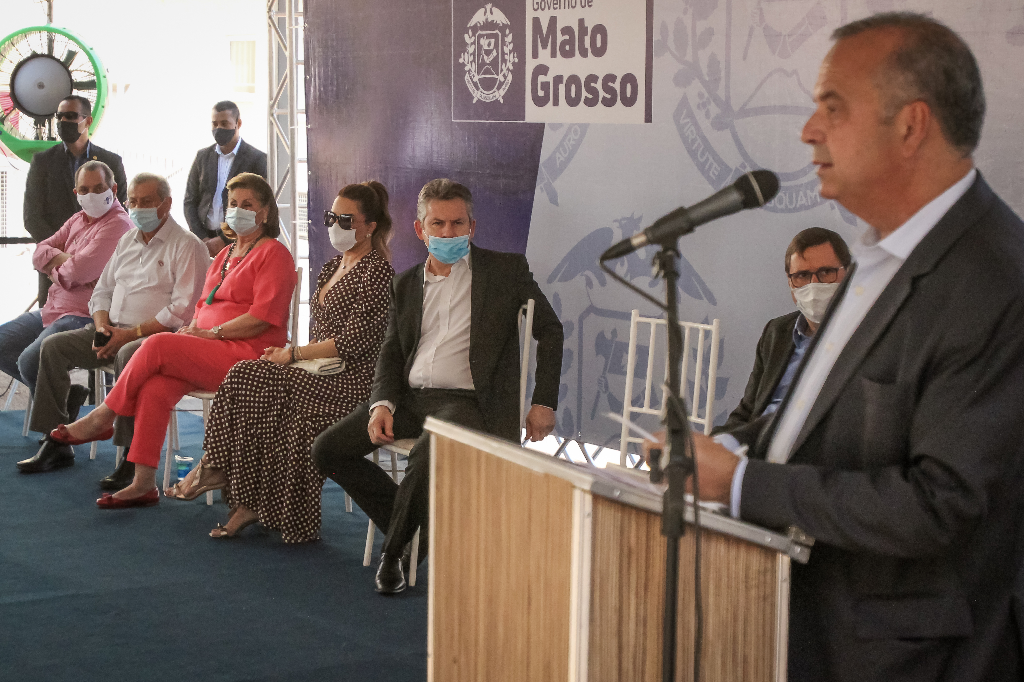 Os desiguais têm que ser tratados desigualmente, diz ministro em VG
