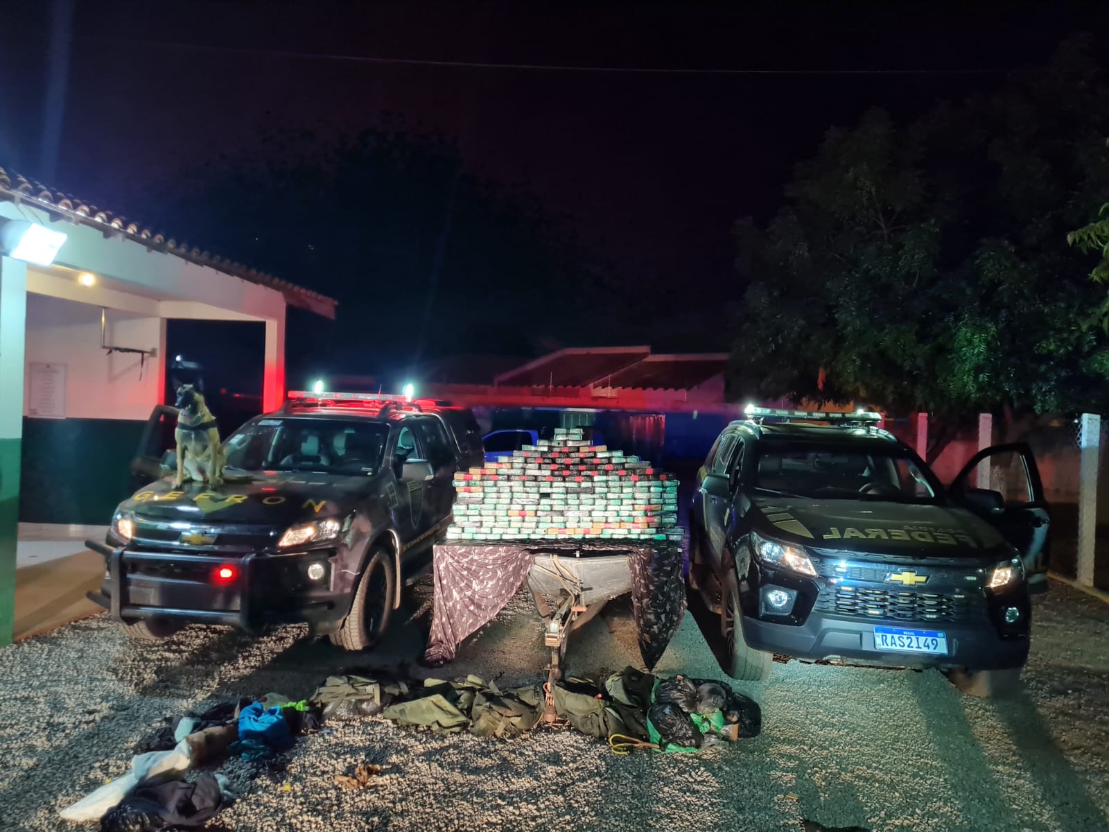 Operação conjunta da PF apreende 122 kg de pasta base de cocaína