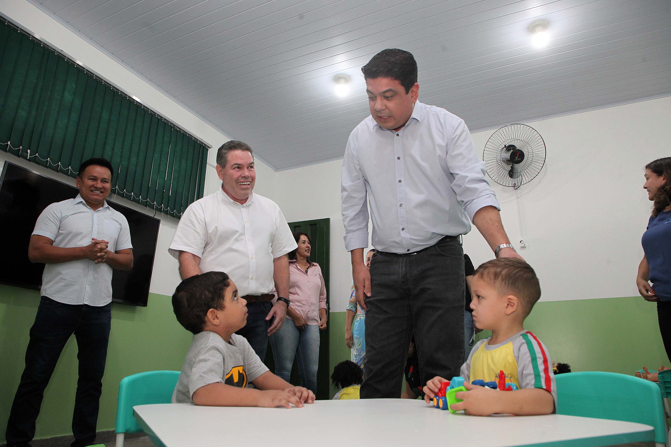 Prefeitura de Várzea Grande anuncia seletivo com 3 mil vagas na Educação