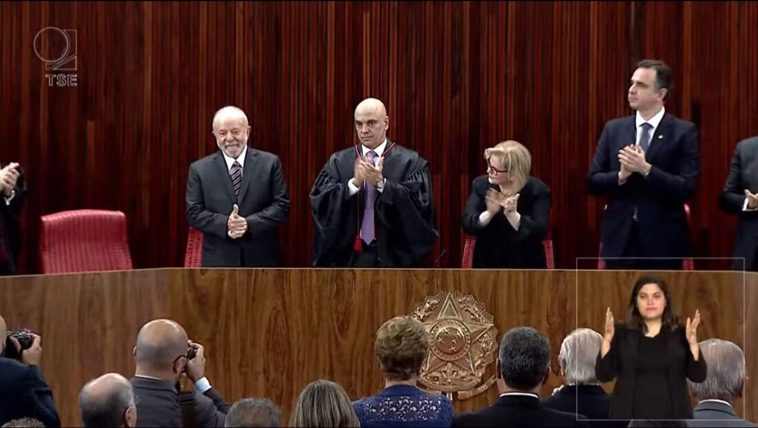 Lula e Alckmin, do encontro improvável à histórica subida à rampa do Planalto