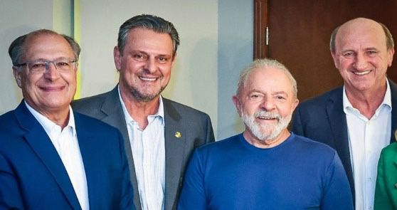 Confirmados na equipe de transição, Fávaro e Neri reforçam diálogo com setor produtivo