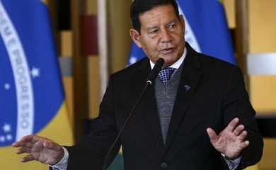Mourão: agora não adianta mais chorar. Nós perdemos o jogo
