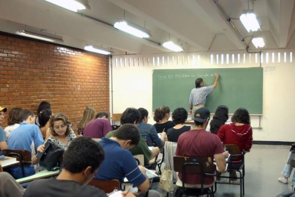 Unemat oferece  2.350 vagas em 49 cursos que serão ministrados em 23 polos