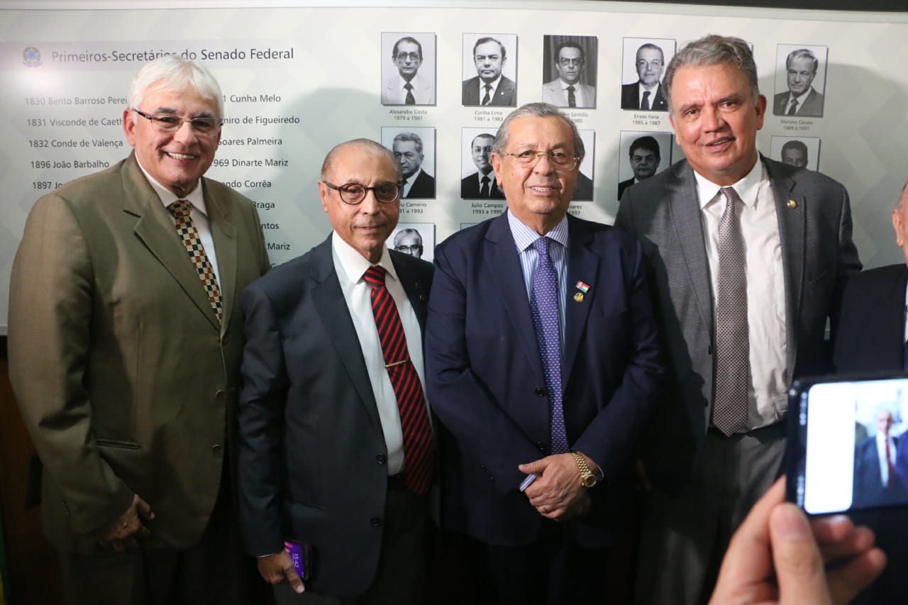 JÚLIO CAMPOS - HOMENAGEM NO SENADO