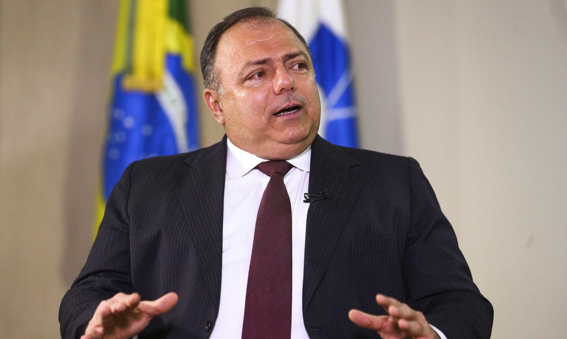 Pazuello troca cargo no Planalto e é nomeado assessor especial na SAE