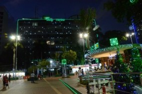 Milhares de pessoas participam do encerramento do Natal Iluminado 