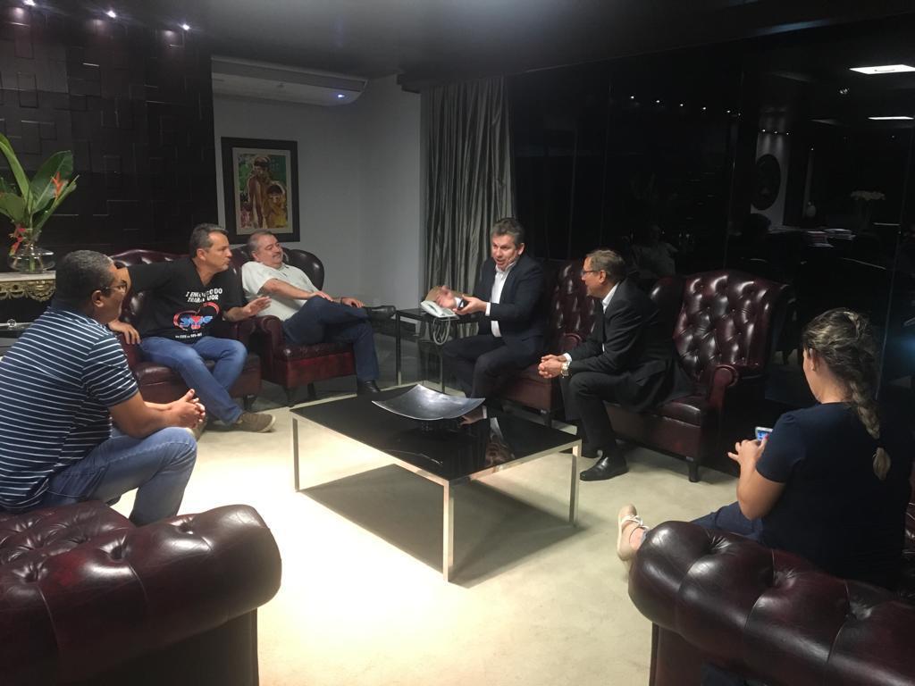 Em reunião com Fórum, governador promete esforços para pagar RGA e salário em dia