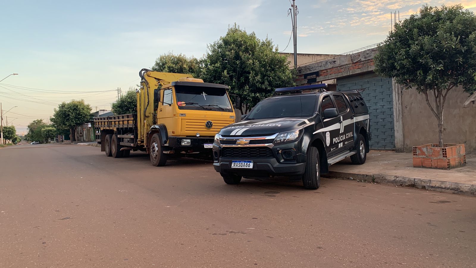 Polícia prende suspeitos por integrar quadrilha de roubos de cargas
