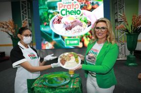 Primeira-dama lança ação de combate à fome em Cuiabá; 26 mil refeições por mês