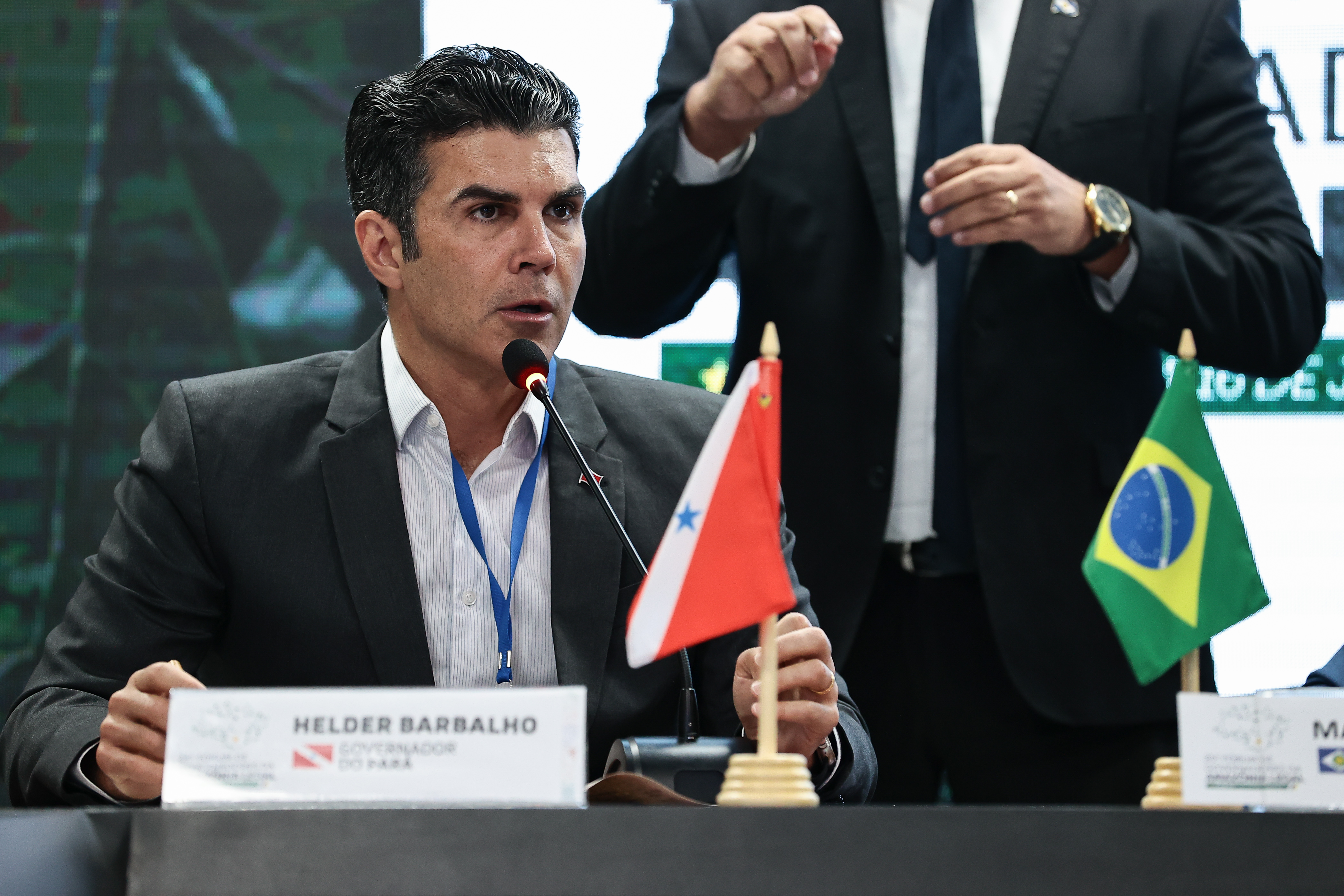 Caititu fora da manada é comida de onça, dispara governador do Pará sobre Reforma Tributária