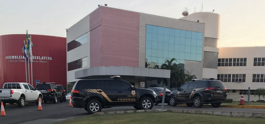 PF cumpre mandados na casa de Maggi, Emanuel e Assembleia Legislativa 