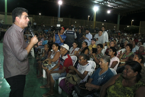 Famílias do bairro Planalto começam a receber projeto de reforma do programa Bem Morar