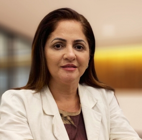 Meta é fortalecer economia, gerar empregos e qualificar trabalhadores, destaca secretária