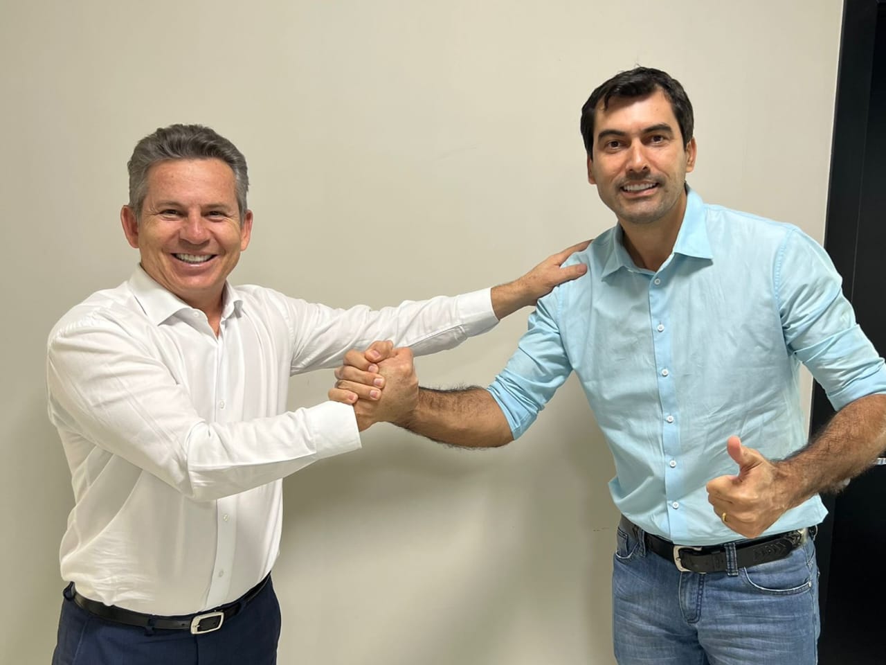 Prefeito se filia ao União Brasil para apoiar projeto à reeleição de Mendes