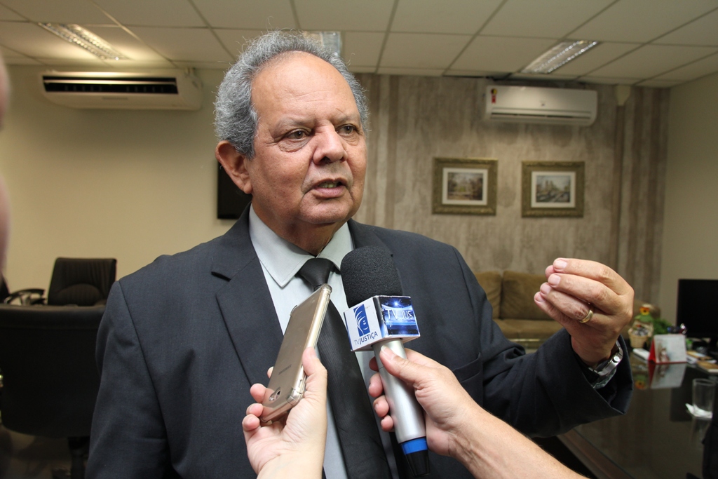 Waldir Caldas promete "lutar pelo fim do Fundo Partidário Eleitoral"
