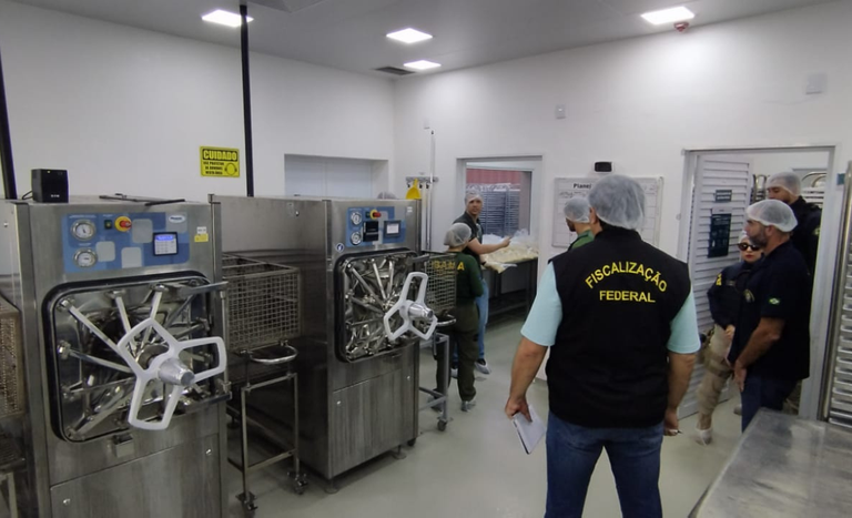 Operação apreende cerca de 150 toneladas agrotóxicos irregulares