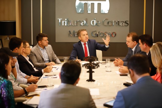 TCE critica lixões e alerta instituições para implantação de aterros sanitários