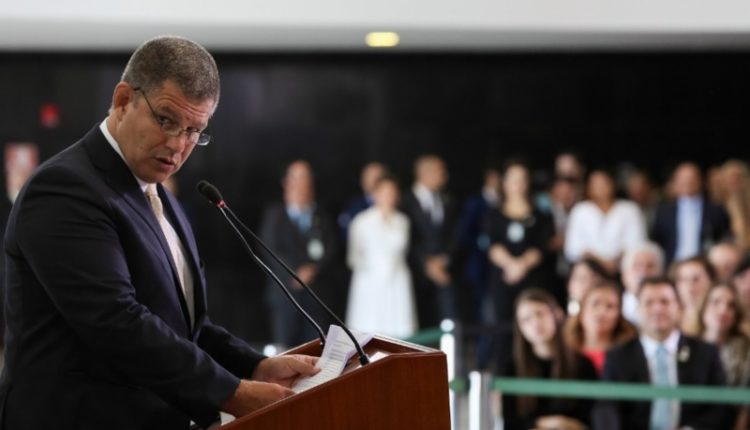 Ex-ministro de Bolsonaro, Bebianno morre no Rio após infarto
